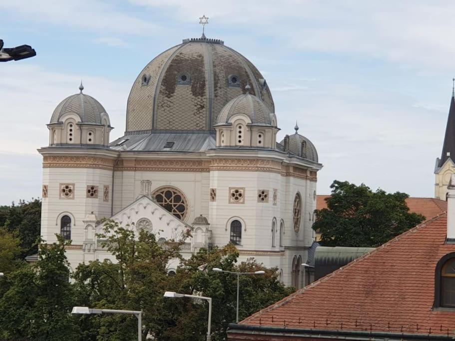 Residence Oasis Győr Kültér fotó