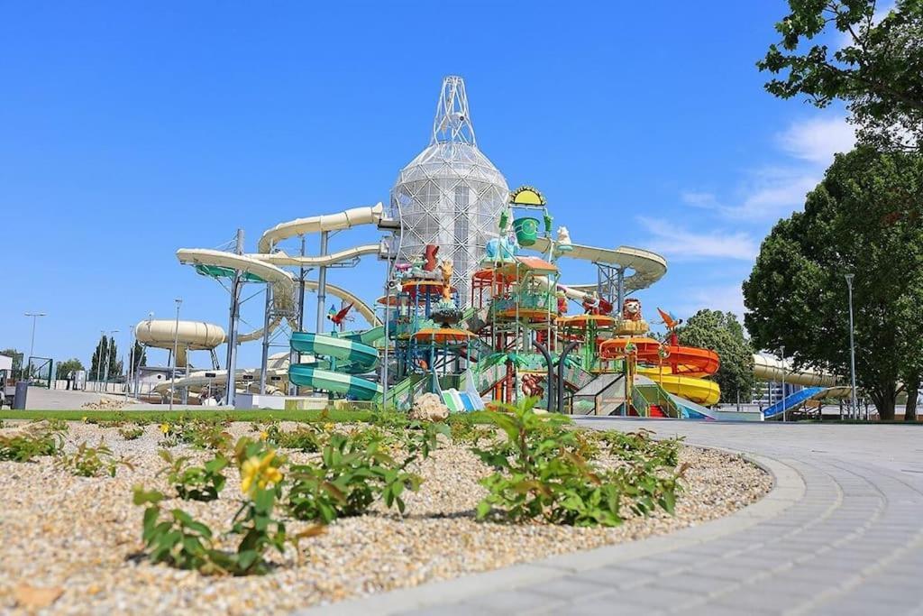 Residence Oasis Győr Kültér fotó